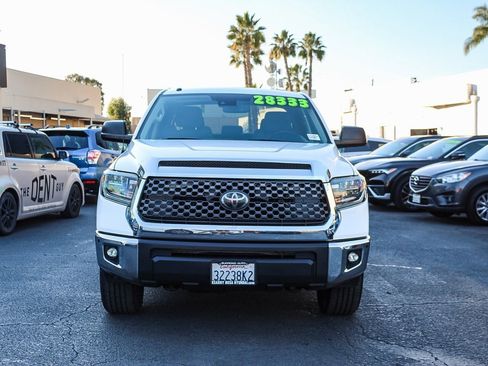 Used 2018 Toyota Tundra SR5 image 2