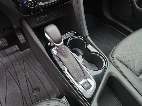 Used 2023 Buick Encore GX Essence w/ Experience Buick Package image 17