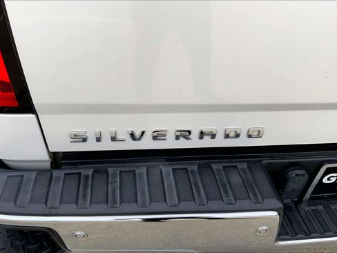 Used 2017 Chevrolet Silverado 1500 LT w/ Texas Edition RWD image 10