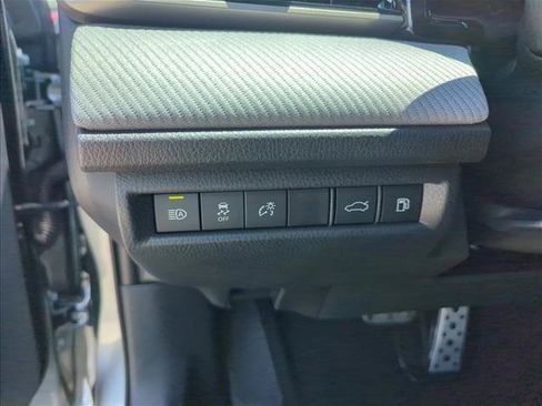 Used 2026 Toyota Camry SE FWD image 14