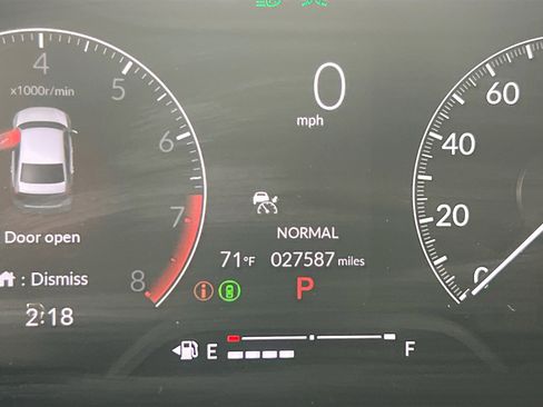 Used 2022 Honda Civic Sport image 12