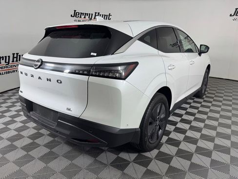 Used 2025 Nissan Murano SL AWD/4WD image 7
