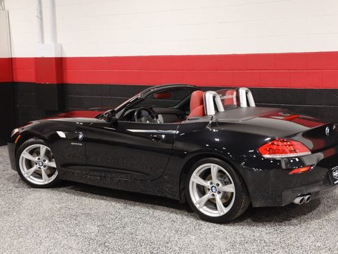 Used 2012 BMW Z4 sDrive28i w/ M Sport Pkg image 25