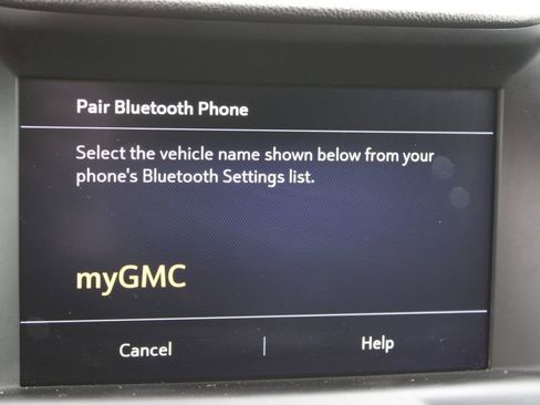 Used 2024 GMC Terrain SLT image 47