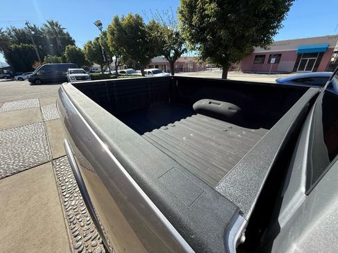 Used 2019 RAM 2500 Laramie image 37