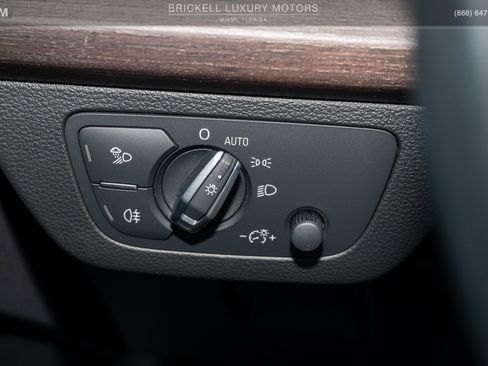 Used 2021 Audi Q5 2.0T Premium w/ Convenience Package image 30