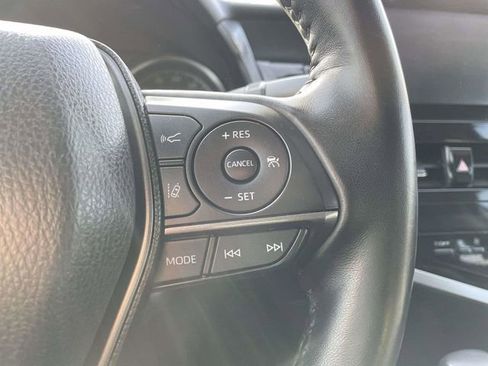 Used 2023 Toyota Camry SE image 25
