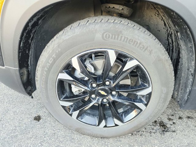 Used 2023 Chevrolet TrailBlazer LT FWD image 9