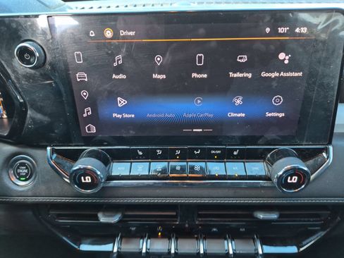 Used 2023 Chevrolet Colorado LT w/ LT Convenience Package III RWD image 17