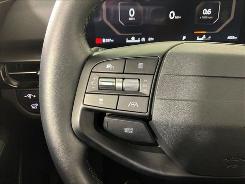 Used 2026 Kia Sportage SX FWD image 11