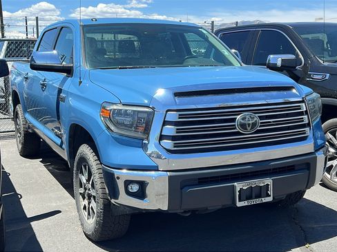 Used 2018 Toyota Tundra Limited w/ Limited Premium Package AWD/4WD image 2