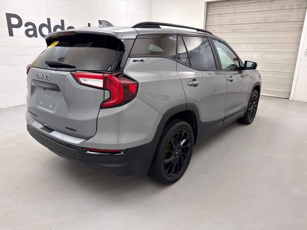 Used 2023 GMC Terrain SLE w/ Driver Convenience Package AWD/4WD image 5