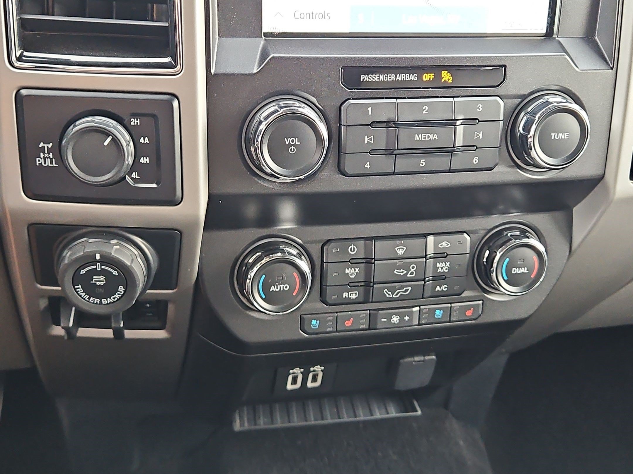 Used 2019 Ford F150 Lariat AWD/4WD image 21