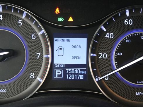 Used 2018 INFINITI QX80 4WD w/ Driver Assistance Package image 18