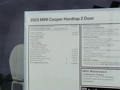 Used 2025 MINI Cooper 2-Door Hardtop image 22