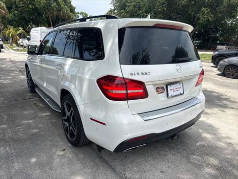 Used 2017 Mercedes-Benz GLS 550 4MATIC w/ Driver Assistance Package image 8