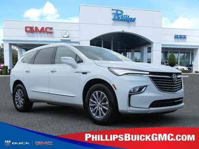 Used 2023 Buick Enclave Essence w/ Trailering Package, 5000 lbs.