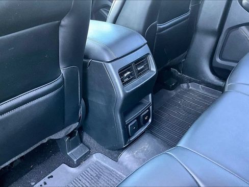 Used 2019 Ford Edge SEL w/ Equipment Group 201A AWD/4WD image 10
