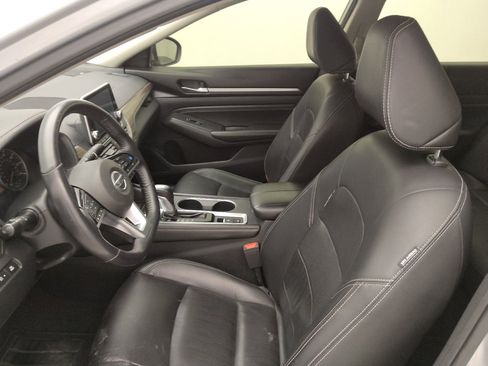 Used 2019 Nissan Altima 2.5 SL FWD image 17