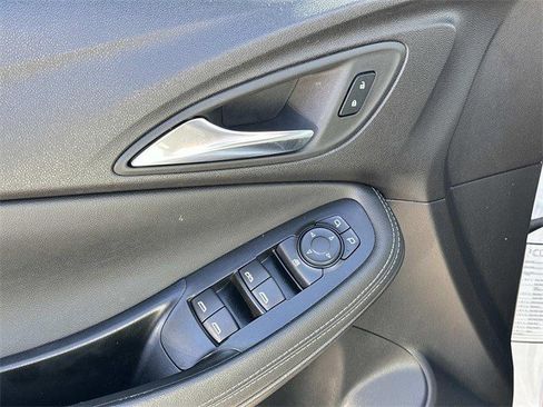 Used 2024 Buick Encore GX Sport Touring w/ Comfort Package image 18