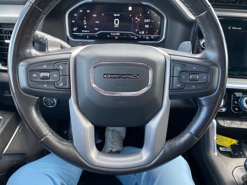 Used 2022 GMC Sierra 1500 Denali w/ Denali Reserve Package AWD/4WD image 15