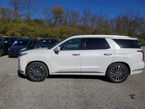 Used 2024 Hyundai Palisade Calligraphy image 7