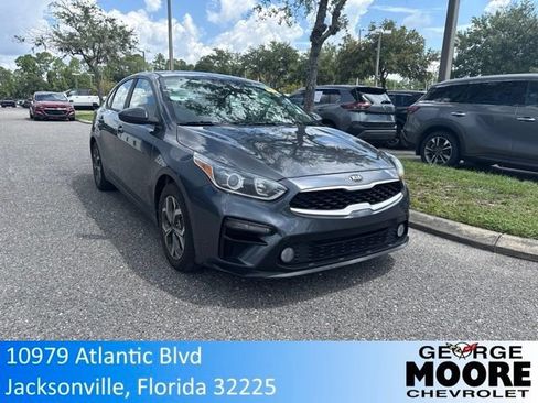 Used 2019 Kia Forte LXS FWD image 1