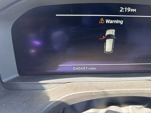 Used 2022 Mitsubishi Outlander SEL image 10