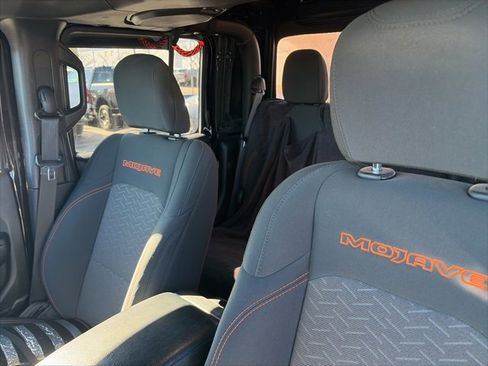 Used 2021 Jeep Gladiator Mojave w/ LED Lighting Group image 9