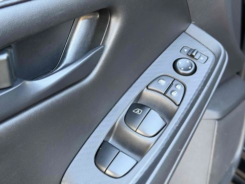 Used 2025 Nissan Sentra S FWD image 14