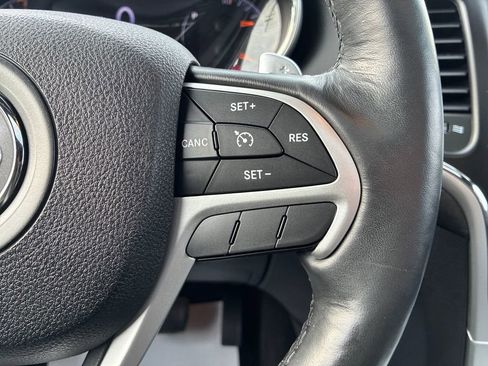 Used 2015 Jeep Grand Cherokee Altitude AWD/4WD image 22