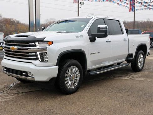 Used 2023 Chevrolet Silverado 2500 High Country w/ Z71 Off-Road Package AWD/4WD image 6
