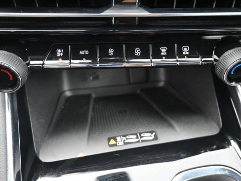 New 2026 Chevrolet Traverse LT w/ Driver Confidence Package FWD image 16