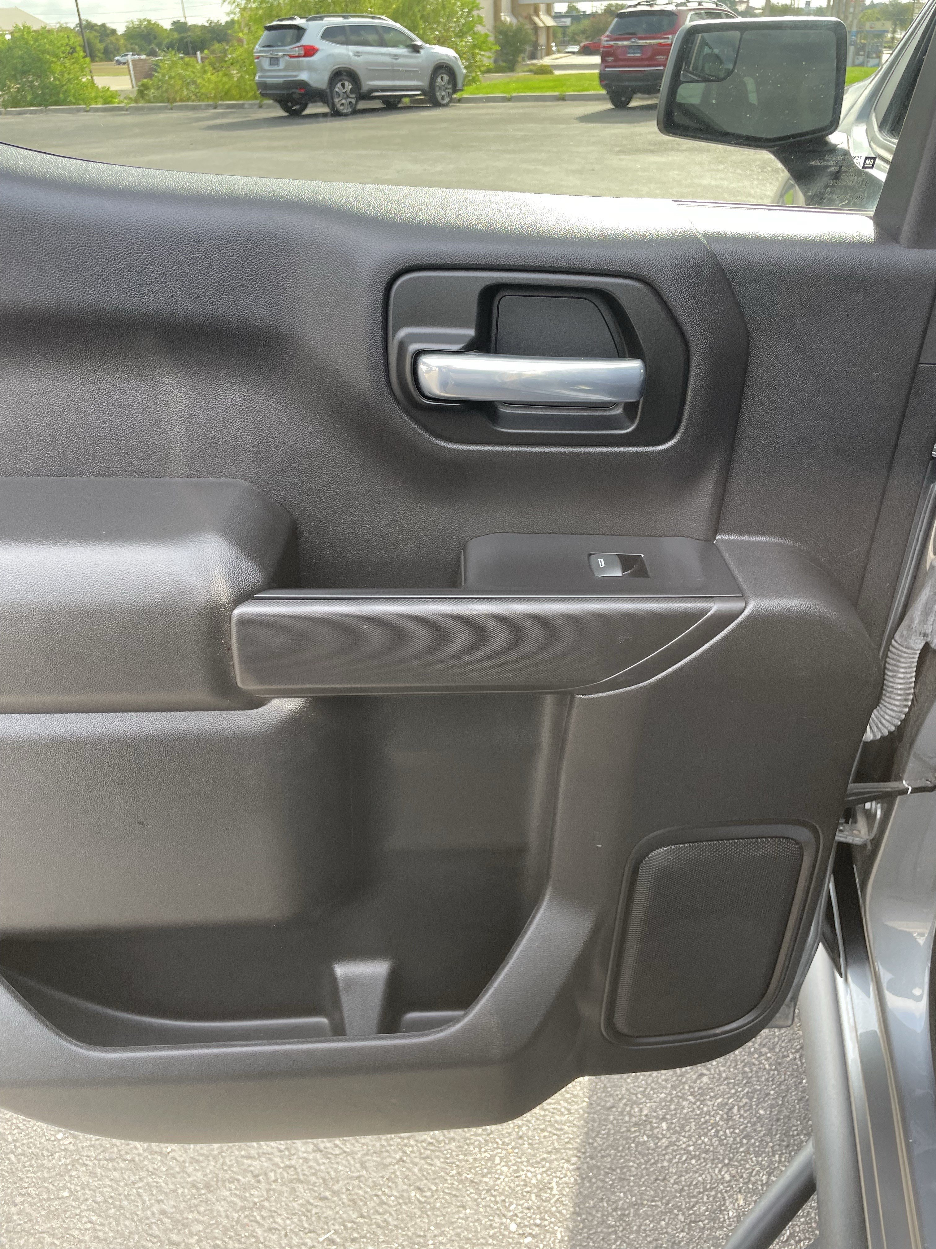 Used 2021 Chevrolet Silverado 1500 LT w/ Texas Edition Plus RWD image 13