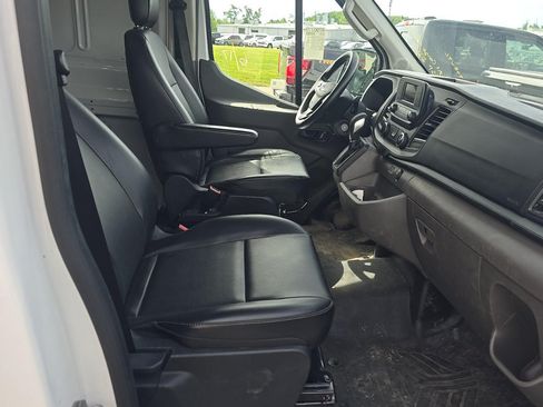 Used 2025 Ford Transit 250 148 High Roof Extended RWD image 9
