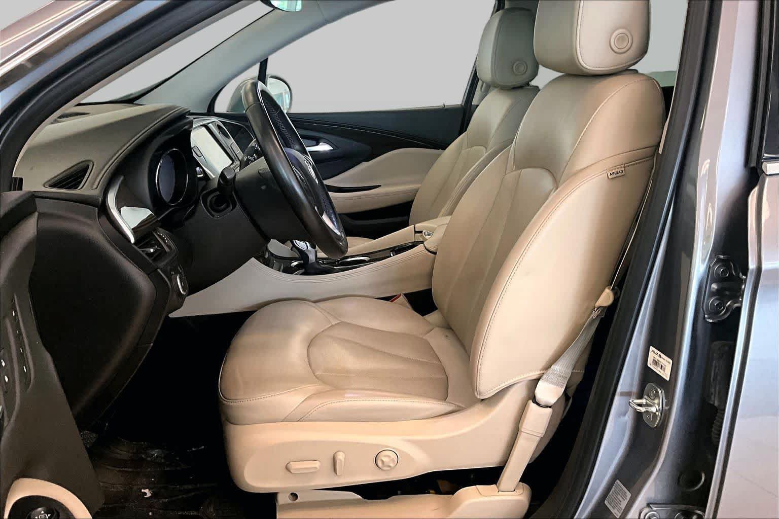 Used 2020 Buick Envision Essence w/ LPO, Cargo Package FWD image 7