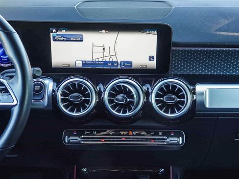 Certified 2024 Mercedes-Benz EQB 350 4MATIC SUV image 13