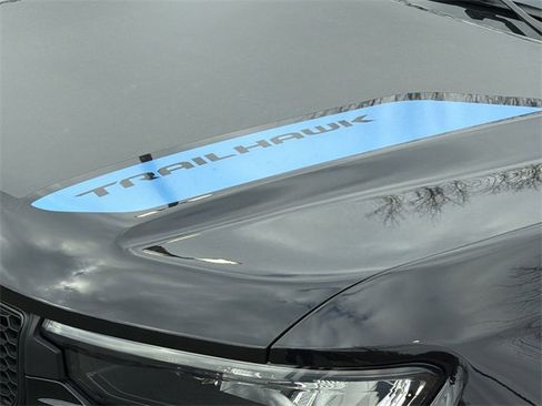 Used 2023 Jeep Grand Cherokee Trailhawk image 16