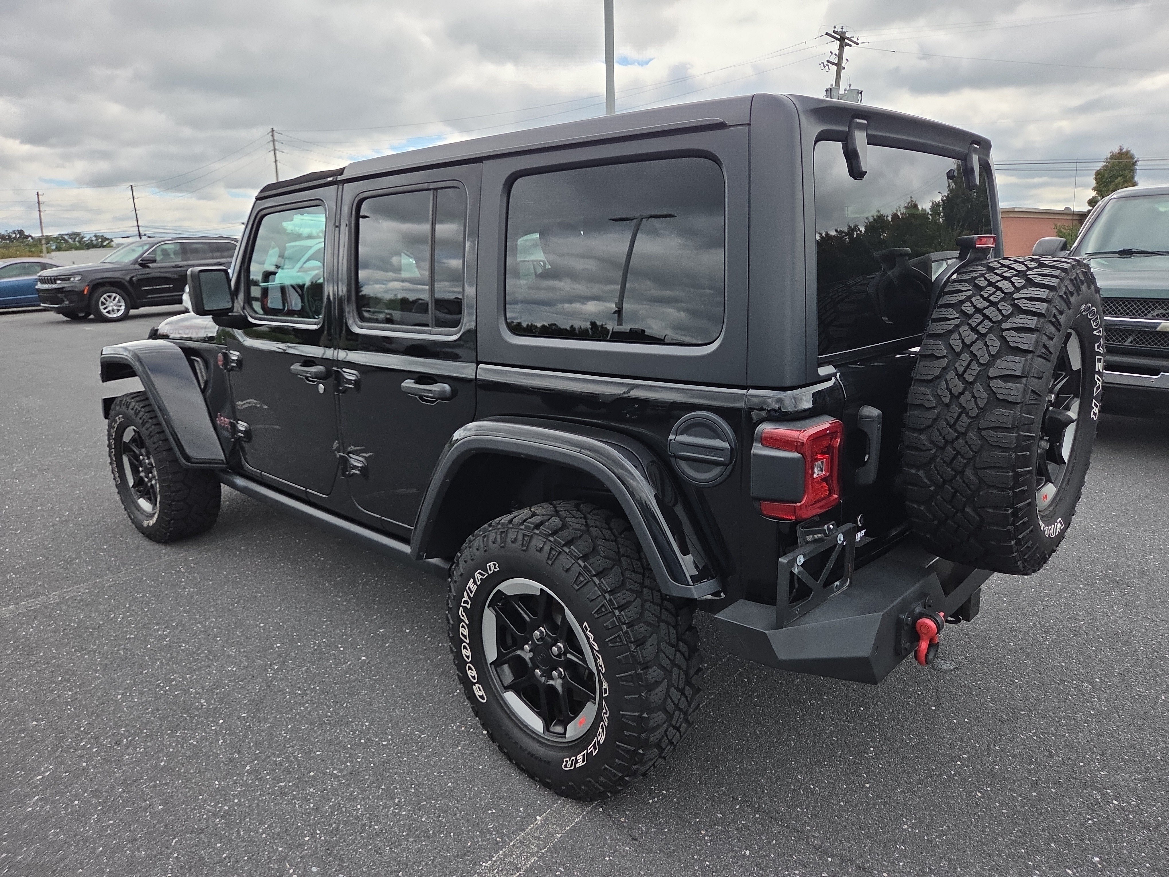 Used 2020 Jeep Wrangler Unlimited Rubicon AWD/4WD image 12