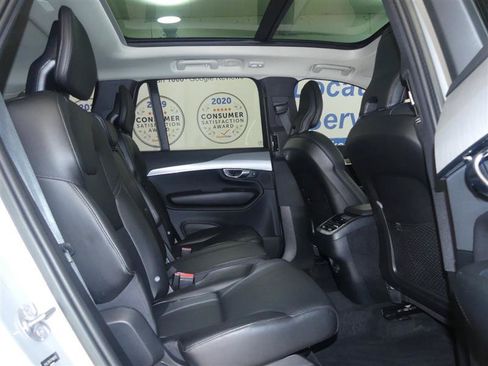 Used 2023 Volvo XC90 B5 Core AWD/4WD image 25