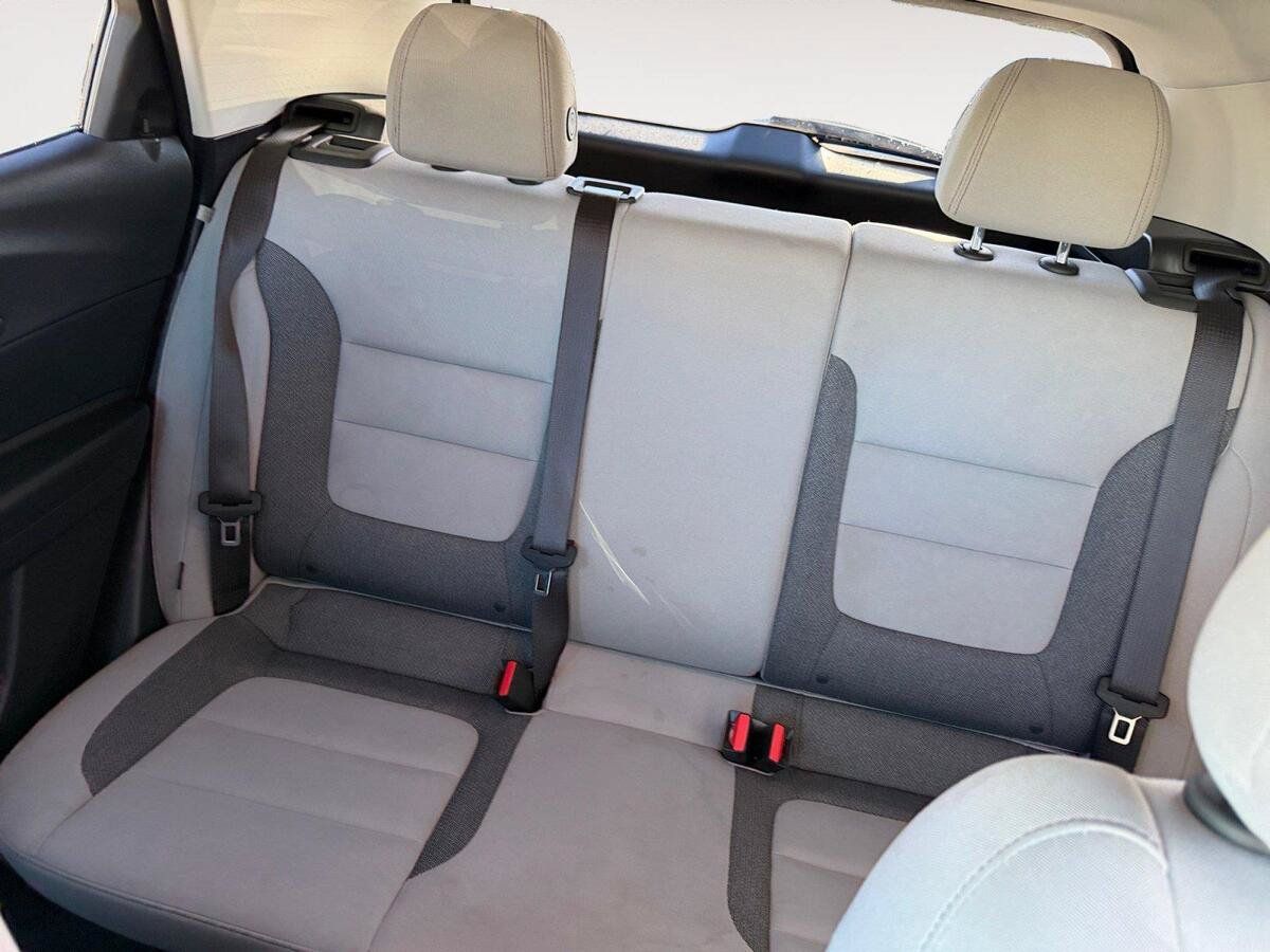Used 2025 Chevrolet TrailBlazer LT AWD/4WD image 13