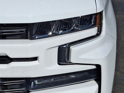 Used 2019 Chevrolet Silverado 1500 RST image 9