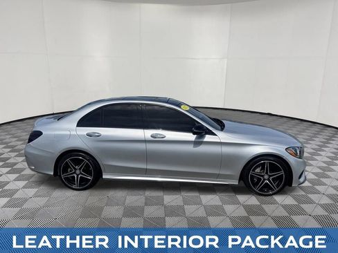 Used 2017 Mercedes-Benz C 300 4MATIC Sedan image 4