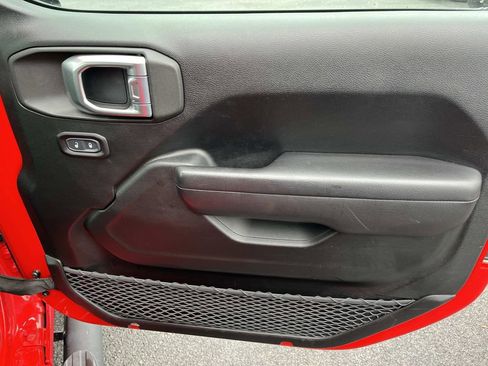 Used 2020 Jeep Gladiator Sport w/ Quick Order Package 23S image 20