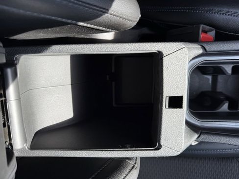 Used 2022 Jeep Compass Latitude image 21