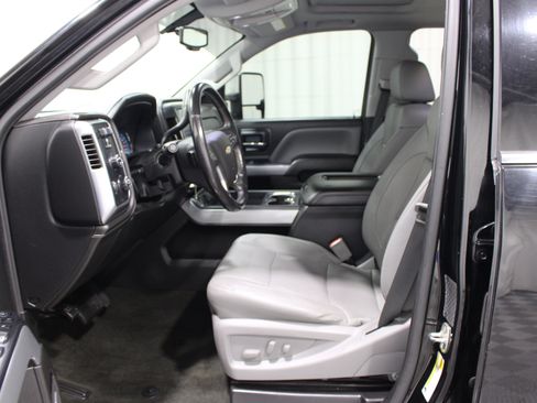 Used 2017 Chevrolet Silverado 3500 LTZ w/ Duramax Plus Package AWD/4WD image 3