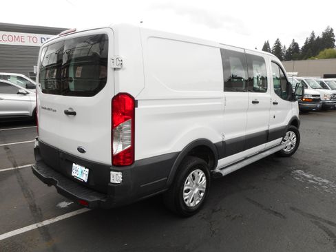 Used 2016 Ford Transit 250 130 Low Roof w/ Exterior Upgrade Package RWD image 7