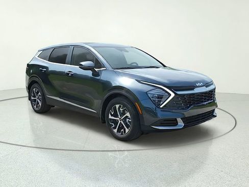 Certified 2024 Kia Sportage EX FWD image 8