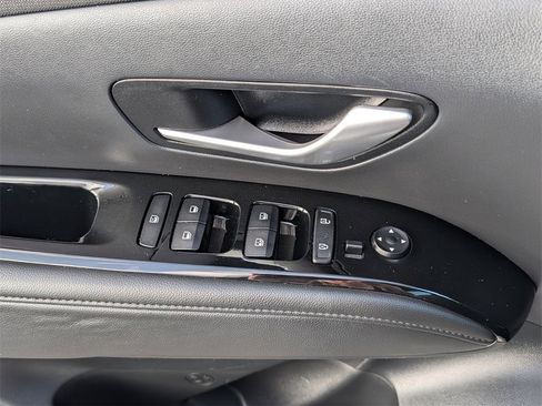 Used 2022 Hyundai Tucson Limited image 21