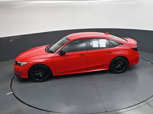 Used 2025 Honda Civic Sport image 21